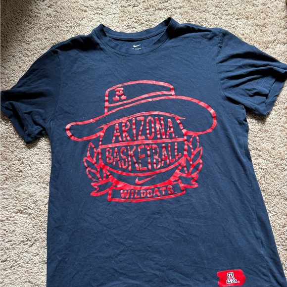 Nike Arizona Basketball Navy and Red Tee - Picture 1 of 3